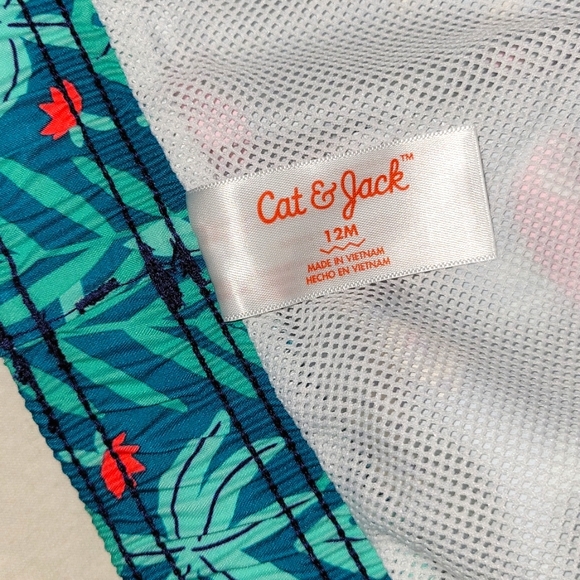 Brand New Cat & Jack Swim Trunks Bundle Size 12M - Picture 7 of 8